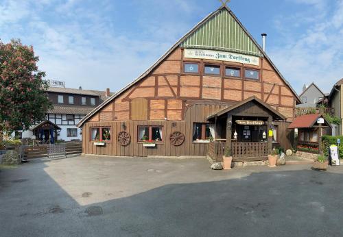 Hotel Restaurant Zum Dorfkrug in Lehre, Germany