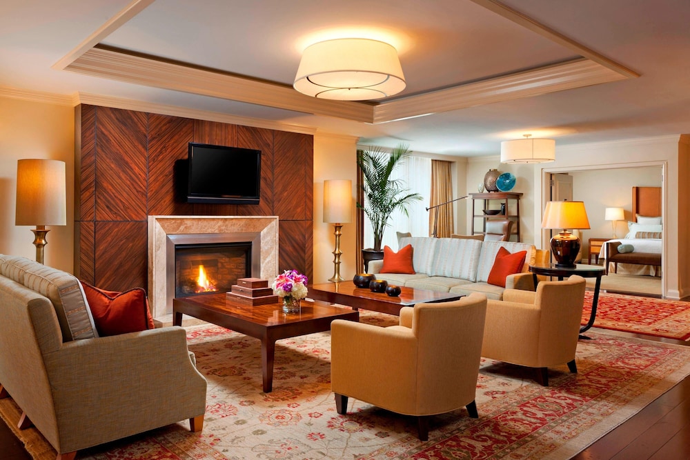 Houston Grand Hotel River Oaks - photo 33