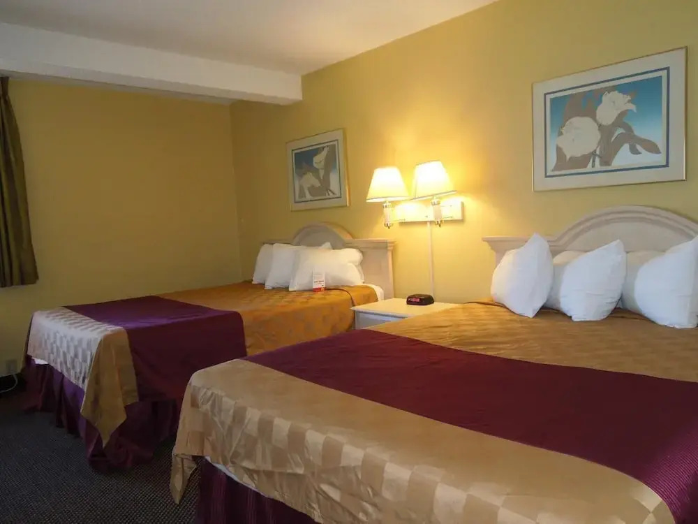 Super 8 Beachwood Cleveland Area - photo 6