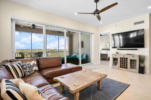 One Particular Harbour 395 402 — 4-Star Luxury Hotel in Burnt Store Marina, United States