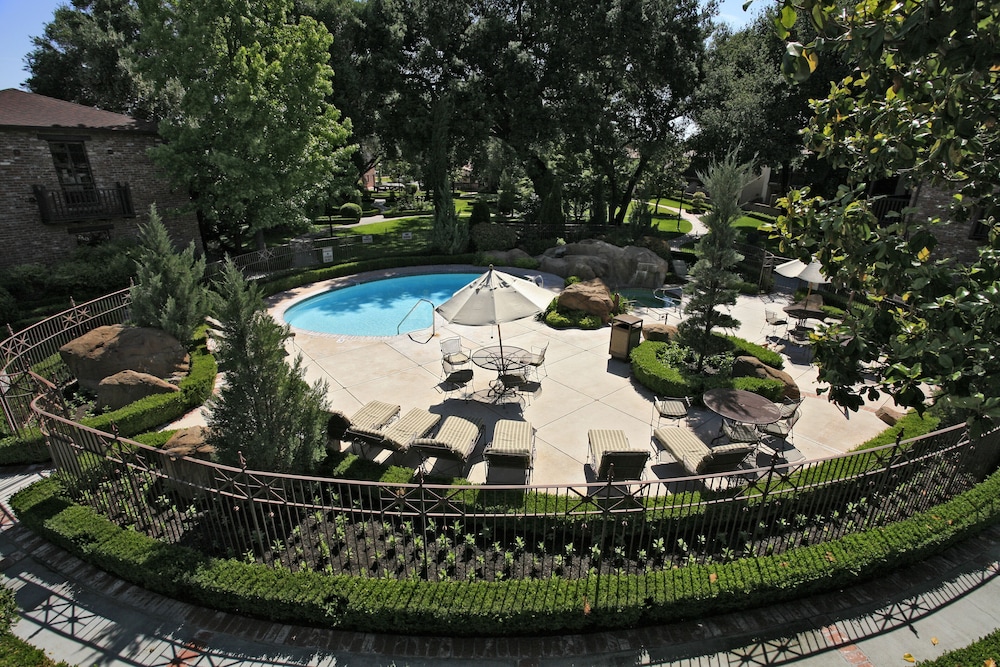 The Piccolo at Paso Robles Inn - photo 14