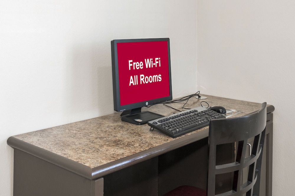 Red Roof Inn & Suites Corbin - photo 32