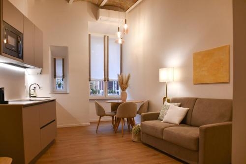 Maralf Urban Suites — 4-Star Luxury Hotel in Rome, Italy
