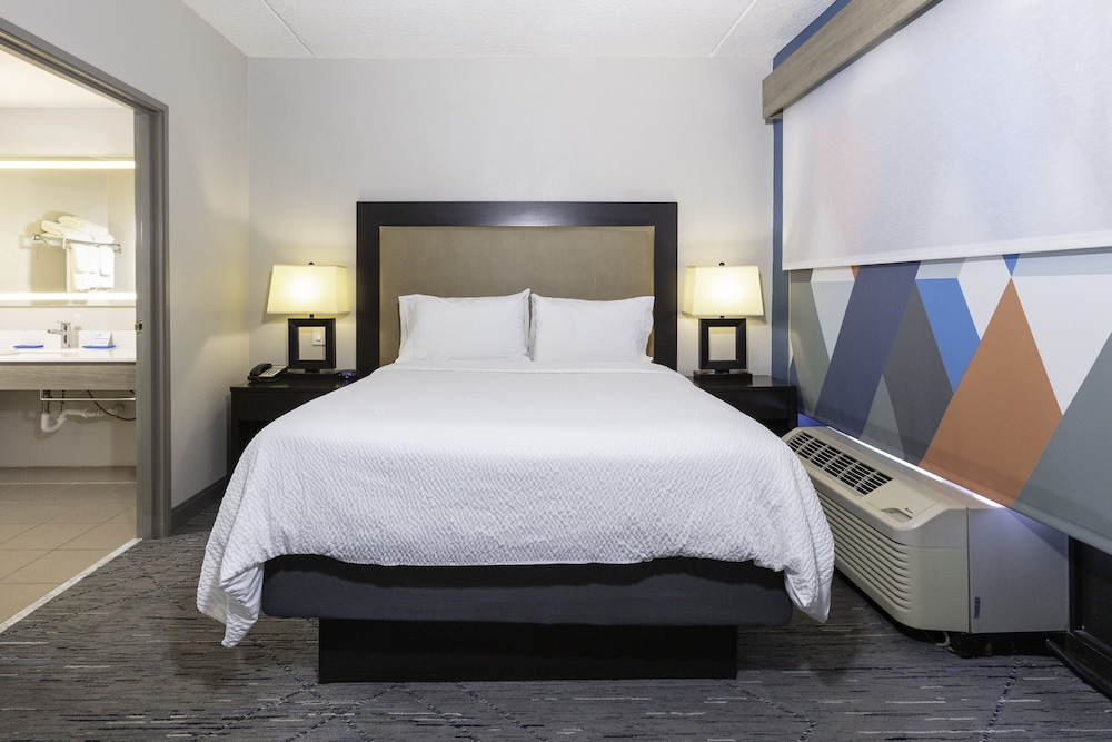 Holiday Inn Express & Suites Jacksonville Airport by IHG - photo 28
