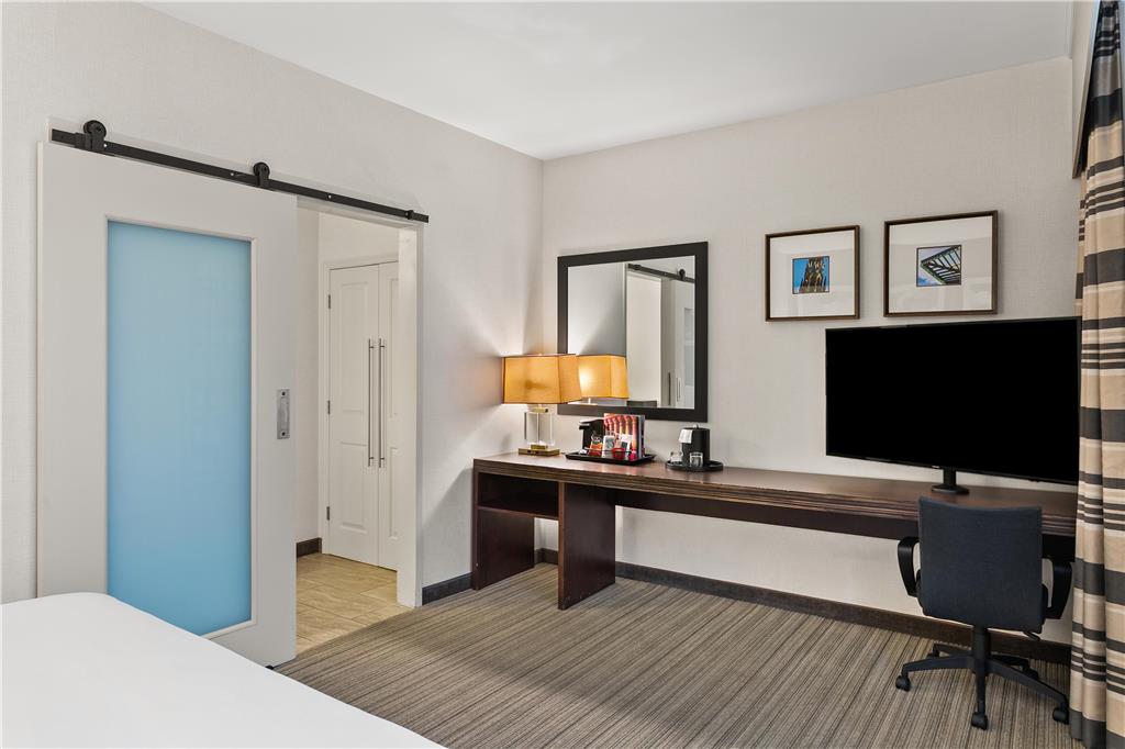 Sonesta Hotel Baltimore Inner Harbor - photo 19