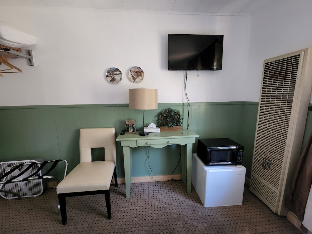 Cinnamon Bear Inn - photo 16
