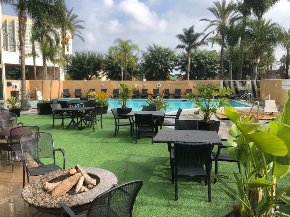 Anaheim Marriott Suites - photo 28