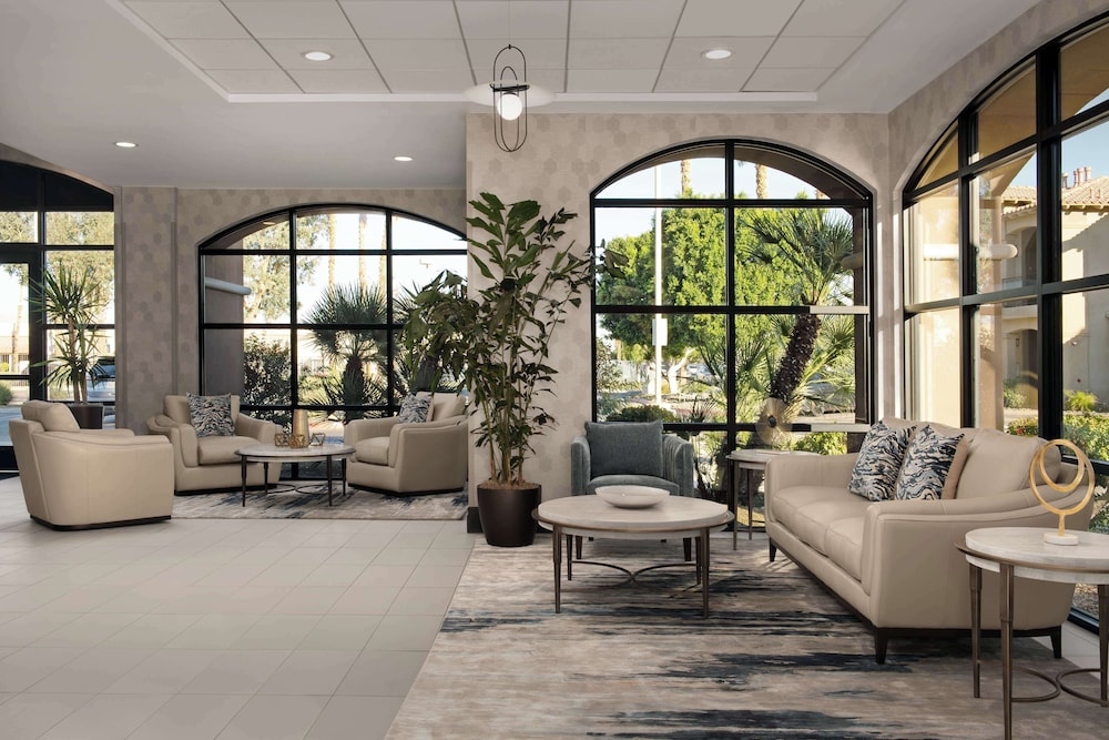 Embassy Suites La Quinta Hotel & Spa - photo 3