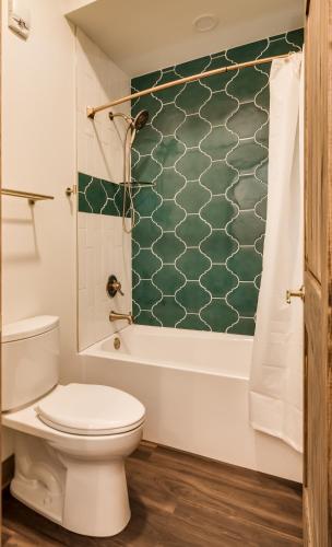 The Port of Prescott Boutique Hotel - photo 15
