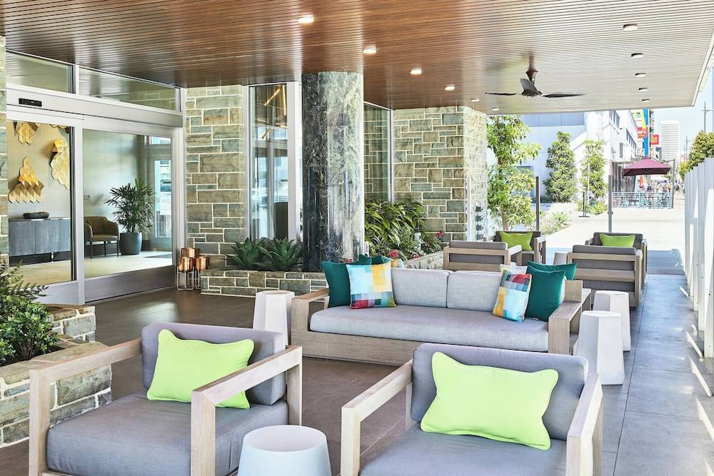 AC Hotel by Marriott Beverly Hills - photo 3