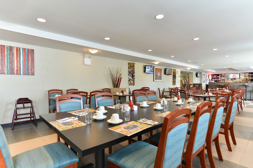 Holiday Inn New York jfk Airport Area