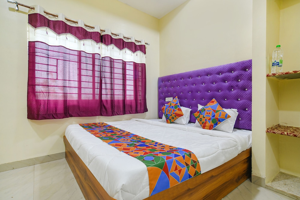 Fabexpress Udgam Palace in Ujjain, India