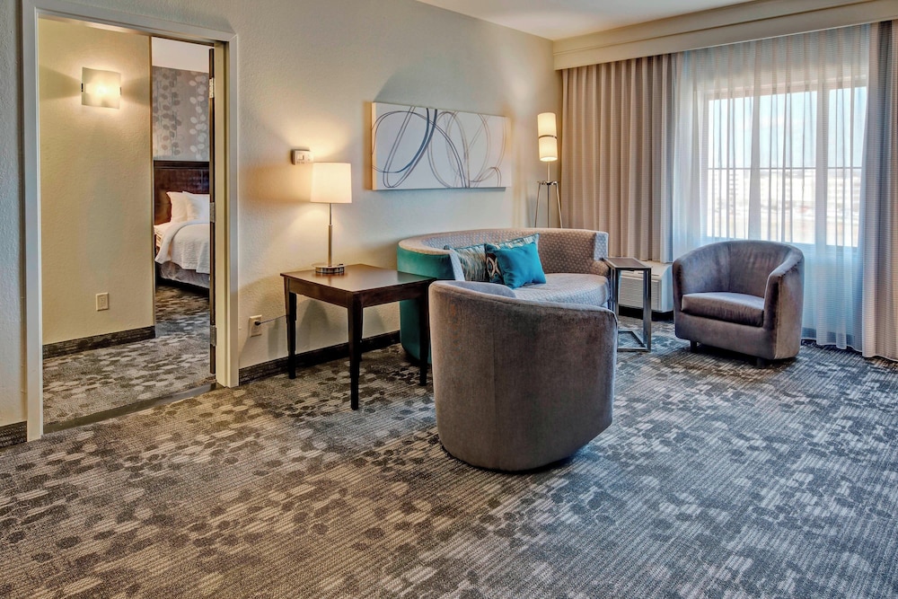 Courtyard by Marriott Midland - photo 9