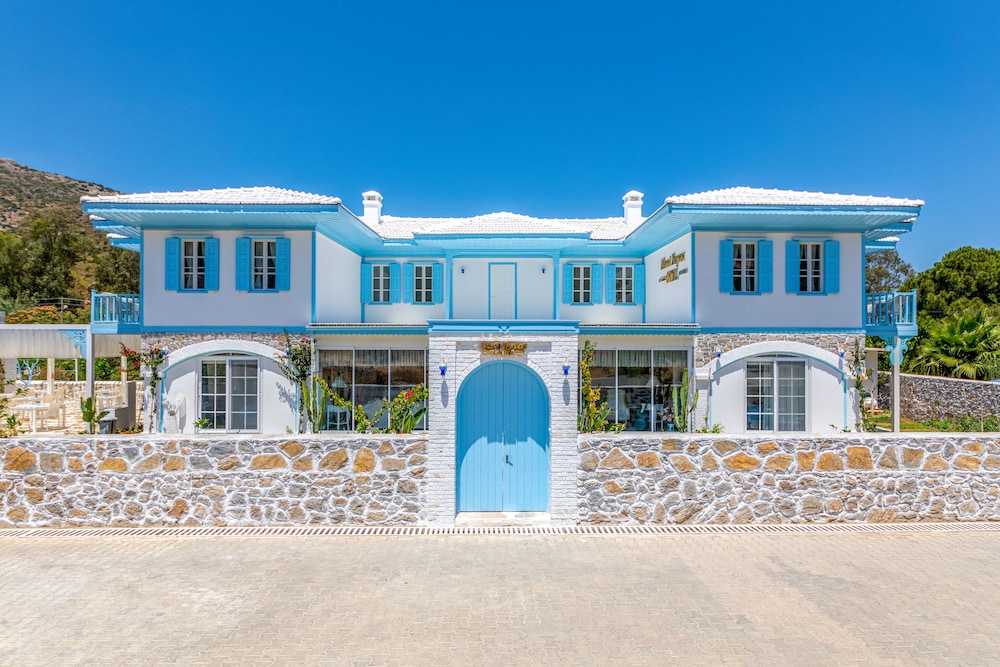 Louise’in Konagi in Datca, Turkey