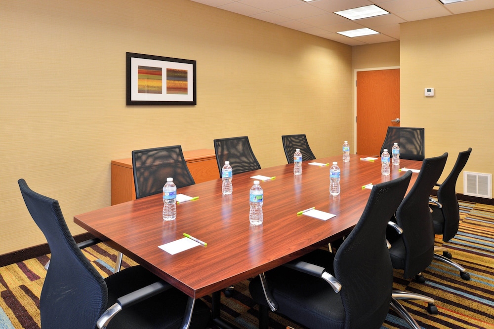 Fairfield Inn & Suites by Marriott Cleveland Avon - photo 30
