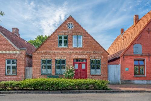 Hus rode Dör - last minute hotel in Oldenswort