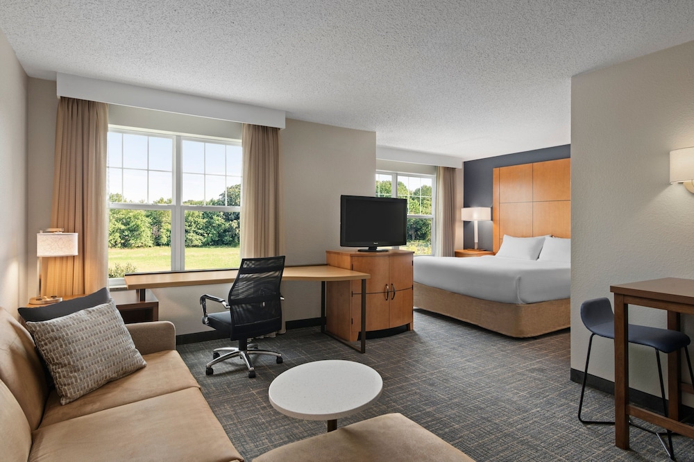 Residence Inn by Marriott Mt. Laurel at Bishop's Gate - photo 6