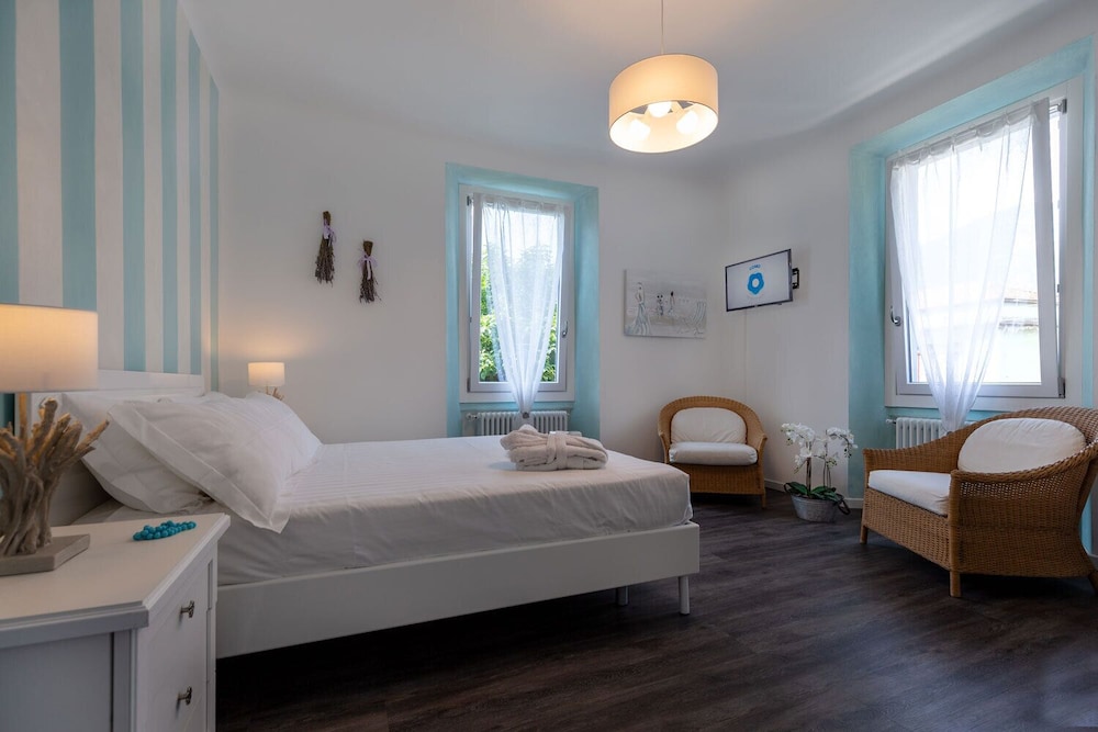 Maji Como Lake apartments — 4-Star Luxury Hotel in Mandello Del Lario, Italy
