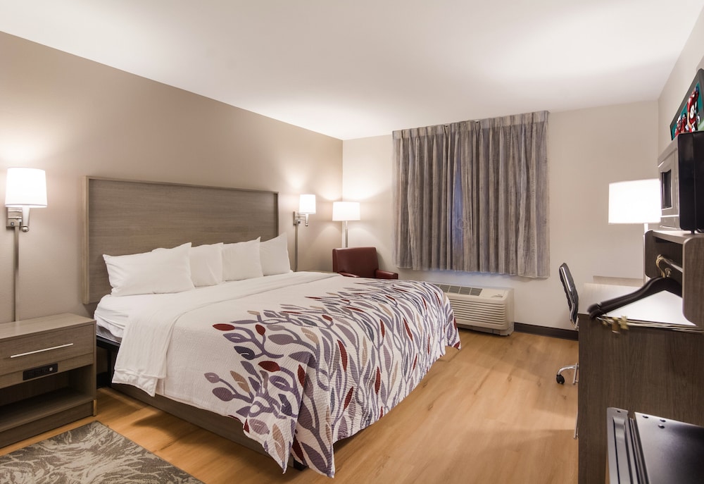Red Roof Inn Chester - photo 7