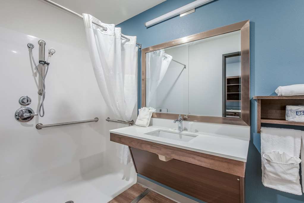 WoodSpring Suites Chicago Midway - photo 21