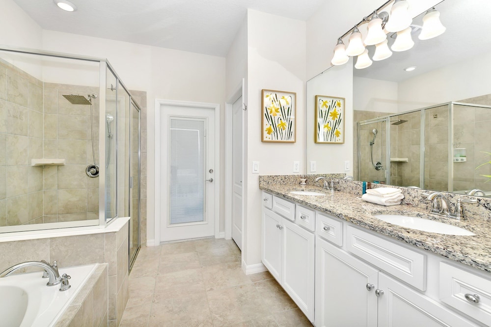 Solterra Resort 7br Lakeview Villa Pool Spa Disney - photo 22
