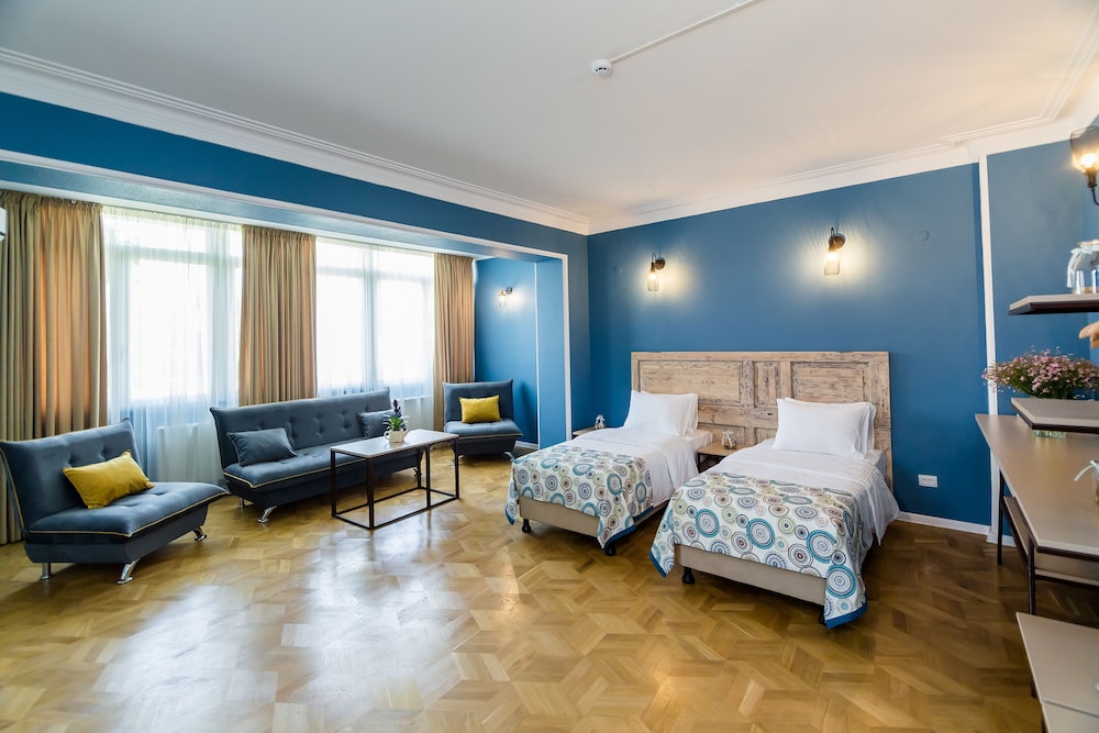 Gvino Minda Hotel