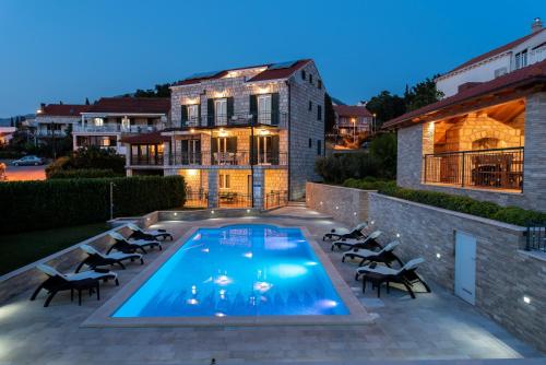 Apartments Sutalo 2 — 4-Star Luxury Hotel in Cavtat, Croatia