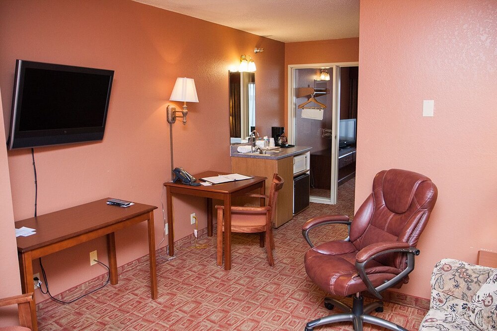 Norland Inn and Suites Roseau - photo 25