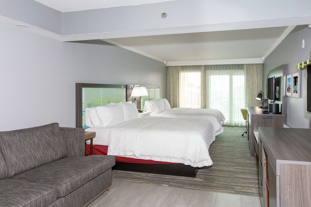 Hampton Inn St. Augustine Beach - photo 27