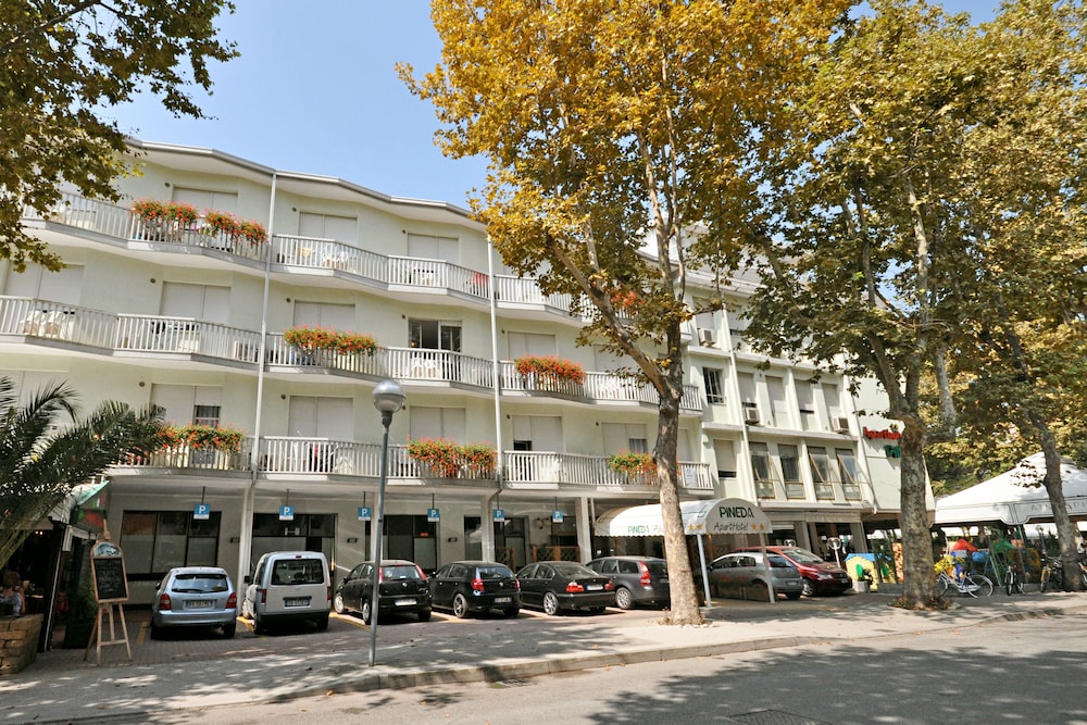 Pineda Aparthotel in San Michele Al Tagliamento, Italy