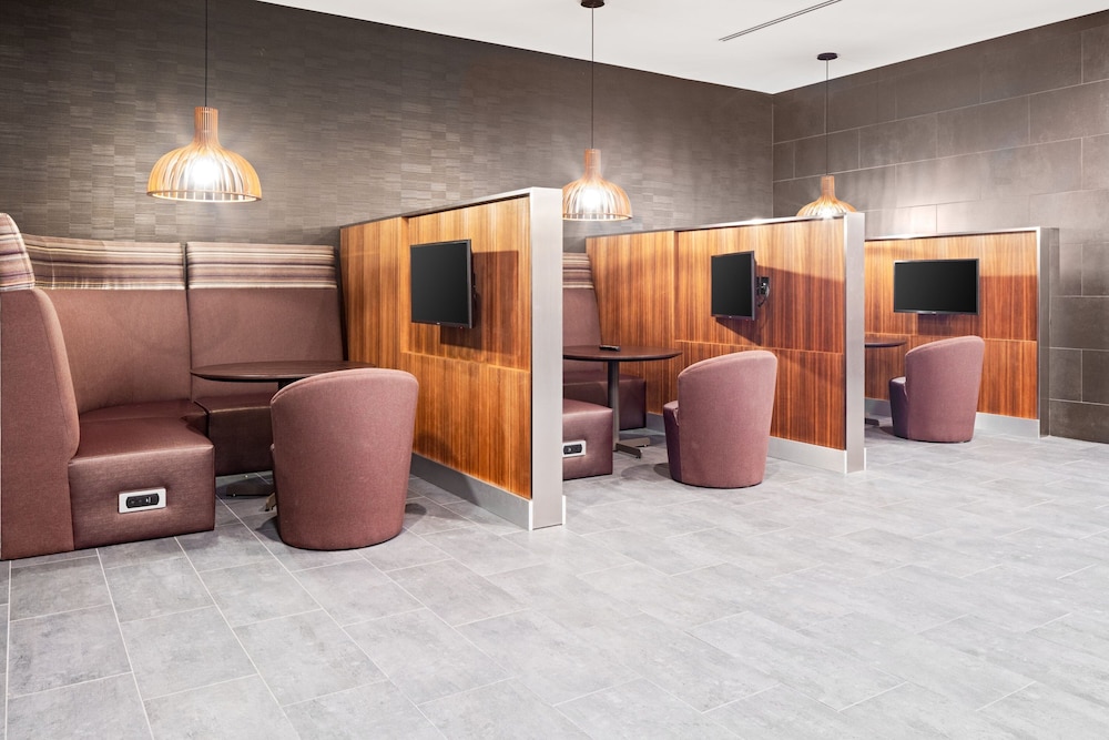 Courtyard by Marriott Houston Northeast - photo 6