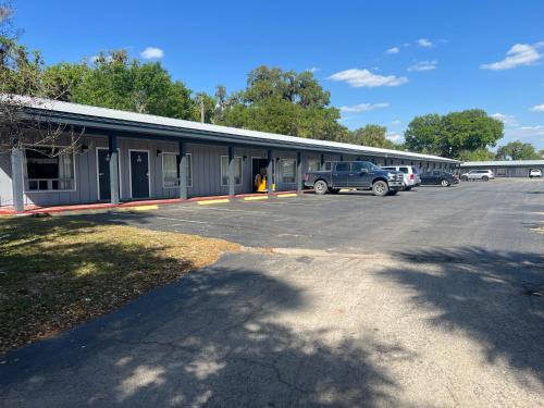 LaBelle Motel - photo 5