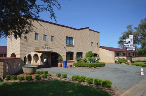 Alamo Motor Inn — hotel in Nyngan