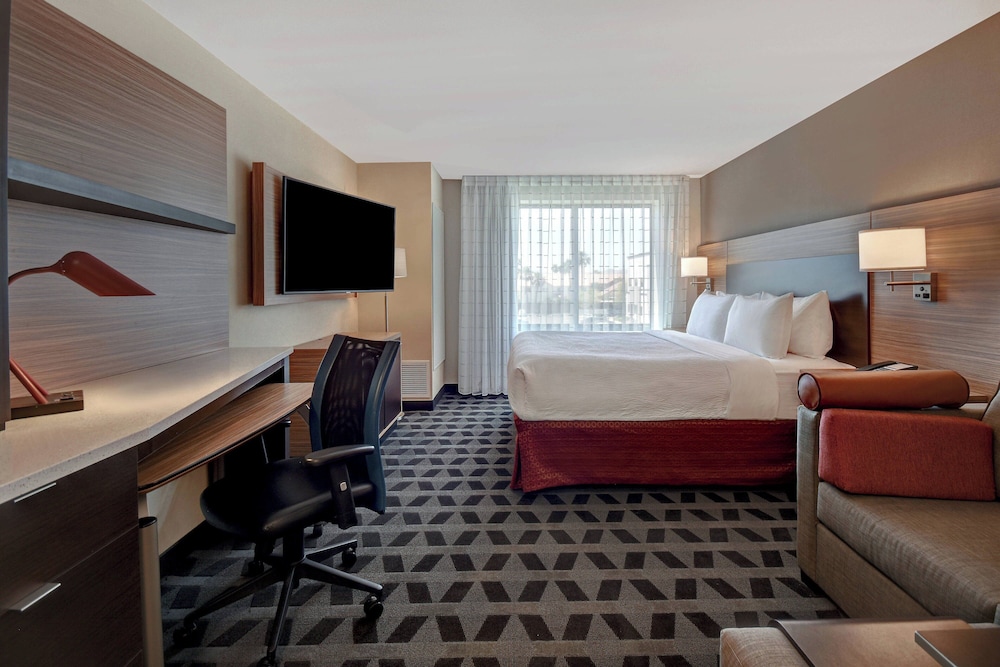 TownePlace Suites by Marriott Las Vegas Airport South - photo 8