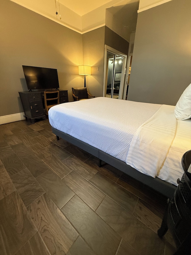 The Gadsden Hotel - photo 39