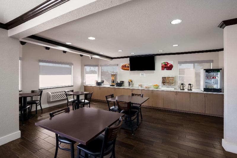 Quality Inn Elk Grove Sacramento - photo 45