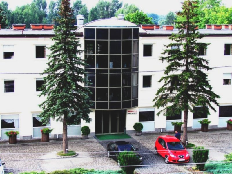 Bell's Hotel — hotel in Konstantynow Lodzki