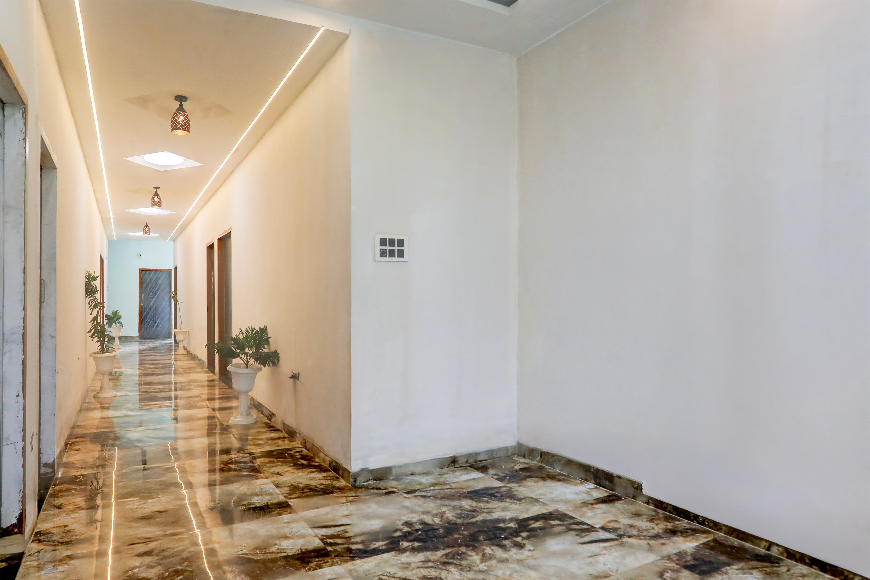 Hotel O MK2 Hotel and Restaurant — 4-Star Luxury Hotel in Indore, India