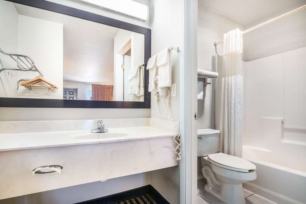 Americas Best Value Inn New Braunfels San Antonio - photo 14