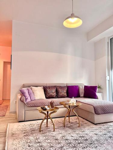 New 1 bedroom apt in Skopje city center Free parking — 4-Star Luxury Hotel in Skopje, Republic of Macedonia