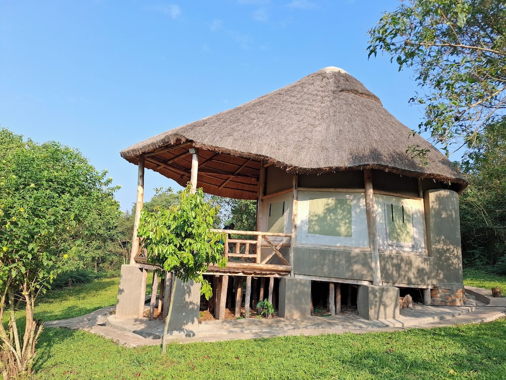 Kibale Canopy Lodge — 5-Star Luxury Hotel in Kibale, Republic of Uganda