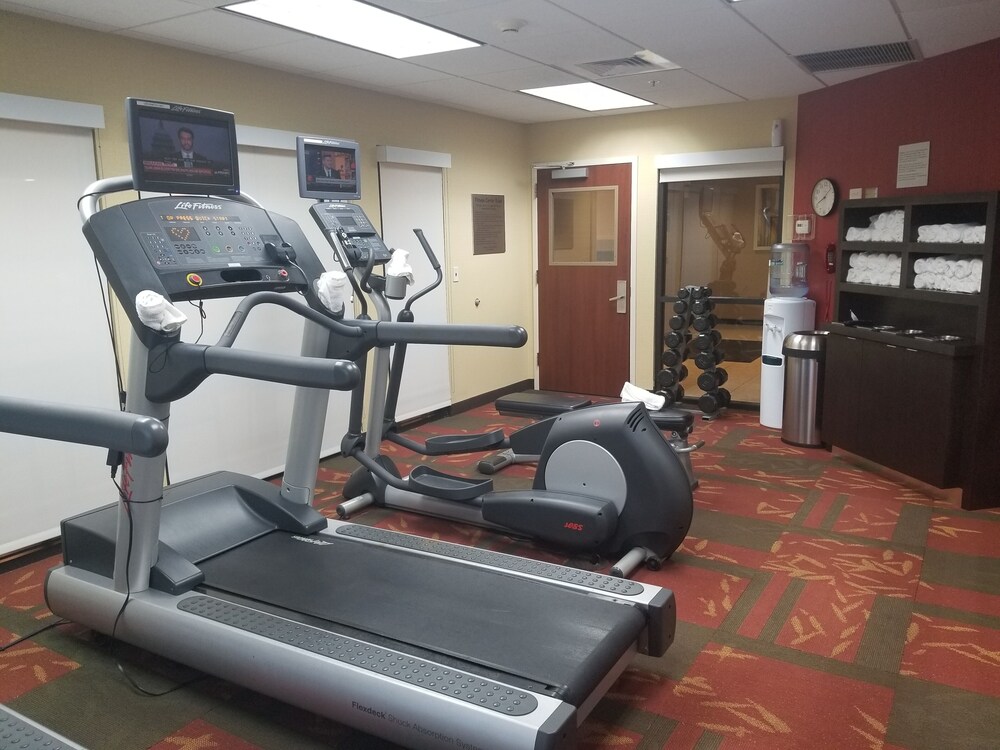 Courtyard by Marriott Salina - photo 12