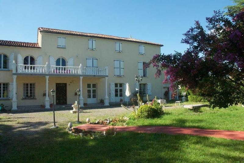 Le Clos Des Ca Dres — La Rochefoucauld — photo 3