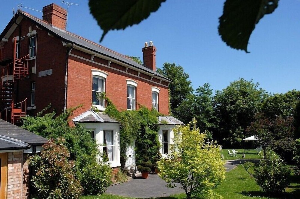 Hopbine House — 4-Star Luxury Hotel in Hereford, United Kingdom