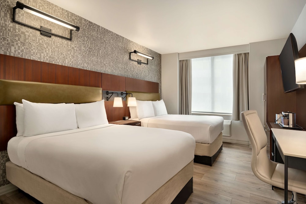DoubleTree by Hilton New York Downtown - photo 12