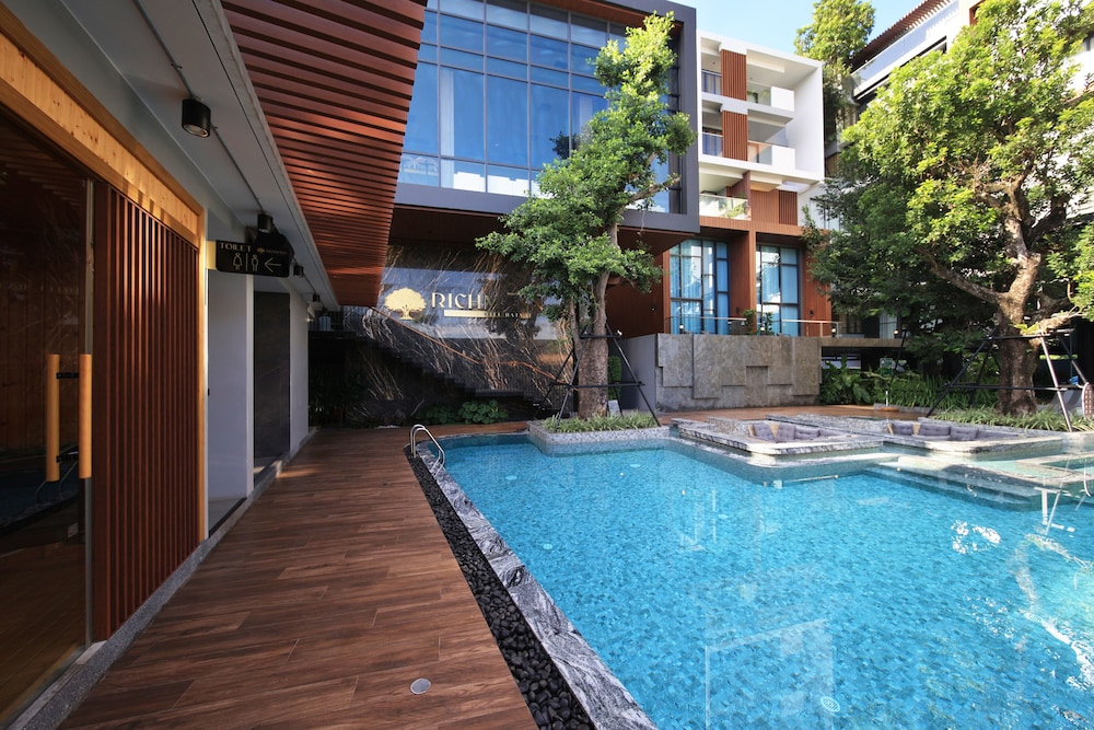Richmann Resort Hotel Hatyai in Hat Yai, Thailand