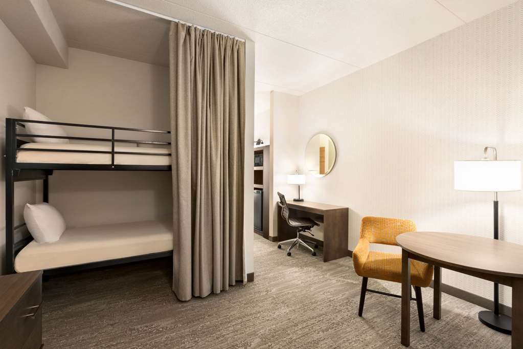 Days Inn & Suites by Wyndham Bozeman - photo 24