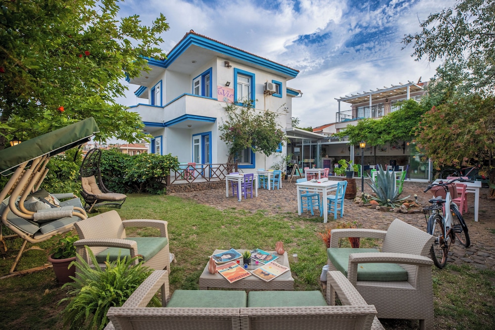 Sevinc Hotel - carbon neutral hotel in Ayvalik