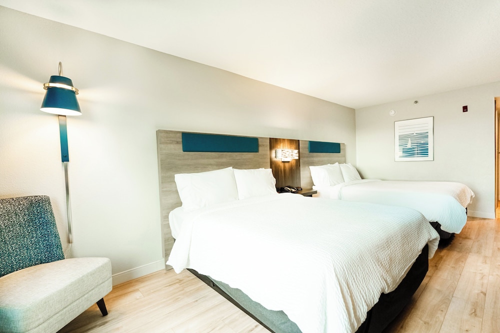 Holiday Inn Express Hotels & Suites Cocoa Beach by IHG - photo 10
