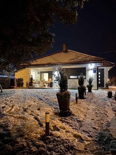 Holiday Home TimeOut Bizovac — 4-Star Luxury Hotel in Bizovac, Croatia